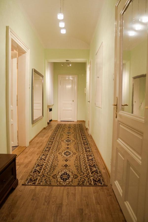 Helen Homestay Vaclavske Namesti Praga Exterior foto