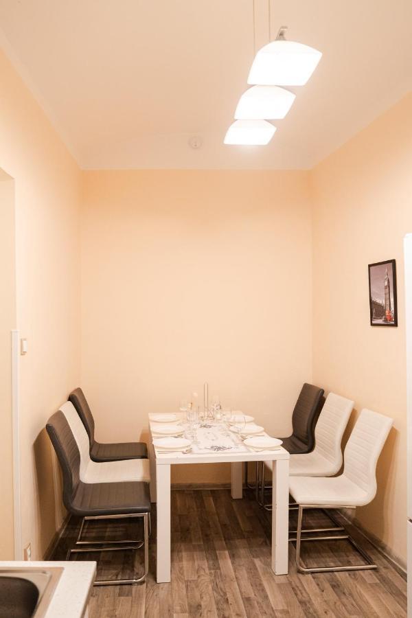 Helen Homestay Vaclavske Namesti Praga Exterior foto
