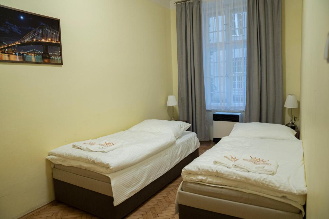 Helen Homestay Vaclavske Namesti Praga Exterior foto
