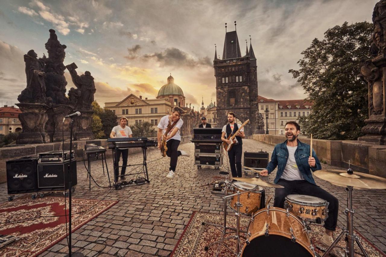 Helen Homestay Vaclavske Namesti Praga Exterior foto
